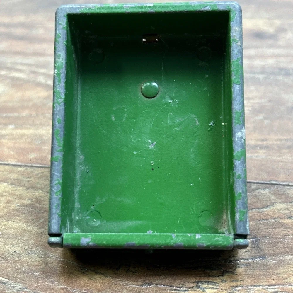 Vintage 1960's 70's Ertl John Deere 140 Lawn Garden Tractor W/ Dump Cart 1:16